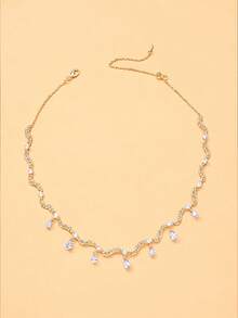 outingfit 1pc Fashion Super Shiny Wavy Zirconia Necklace, Minimalist Elegant Delicate Luxury Collarbone Chain - Gold - View 3