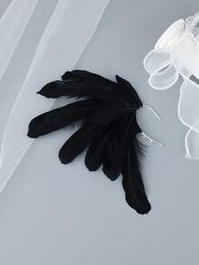 1 Pair Gothic Black Feather Ear Clips, No Piercing Ear Cuffs, European Vintage Exaggerated Ear Hooks, Suitable For Halloween Costume Party Cosplay Women - Multicolor - View 5