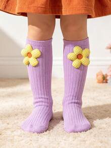 1 Pair Bright Color Contrast Mid-Calf Socks For Baby Girls, Sweet 3D Flower Decor Long Socks, Suitable For Girls' Outdoor Activities And Daily Wear - Lilac Purple - View 8