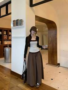 Bộ 2 món thời trang nữ phong cách vintage mùa thu kẻ sọc màu nâu, áo tay dài cổ tròn cài nút trước, phù hợp hẹn hò, đi cà phê, dạo phố - Cà phê nâu - Xem 10