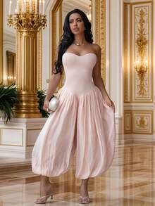 Women's Sleeveless Pink Knit Fabric Short Jumpsuit, Slight Stretch, Bandeau Design, Harem Pants Style - Pink - View 2