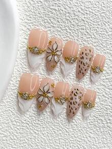秋季 10片裝奢華花卉風手工穿戴甲 Polygel 凝膠美甲套組，鑲鑽白色與金色指甲油，溫柔優雅風格，3種尺寸可選，杏仁甲、鴨嘴甲、棺材甲，適合派對、舞蹈、日常配戴（手工細節可能有所不同） - 彩色 - 查看 12