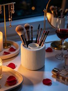 3D Printed Vertical Striped Divided Makeup Brush Holder, 3D Round Decorative Ornament, Multiple Colors Available, Large Capacity Vanity Storage Bucket, Can Hold Eyebrow Pencils And Makeup Brushes, High-Value Desktop Beauty Storage Decor - Multicolor - View 7