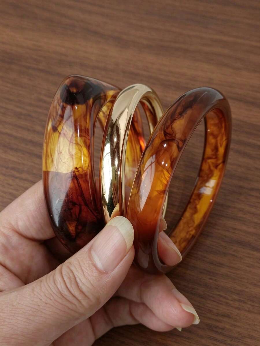 Set Of 3 Fashionable Elegant Exaggerated Vintage Acrylic Bracelets With Gold CCB Bracelets For Women (Please Confirm If The Material And Size Are Suitable For You Before Purchasing)
