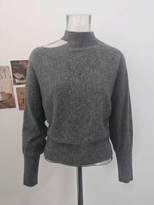 Minimalist Sexy Korean Style Cold Shoulder Long Sleeve T-Shirt Women Autumn/Winter Design Versatile Asymmetrical Base Layer Sweater Top - Grey - View 6