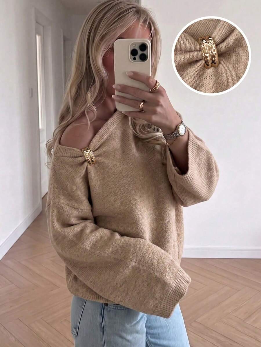 女款休閒可愛優雅法式風金鈕扣露肩長袖針織套頭毛衣上衣,基礎秋冬穿搭聖誕服飾 - 卡其色 - 查看 1