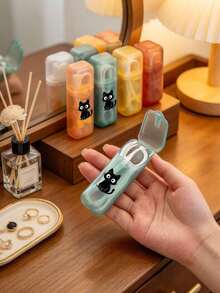 Cute Black Cat Print Portable Travel Cotton Swab Storage Box Floss Storage Box (Box Only), Portable Storage, Jewelry Organizer, Cotton Swab Storage, Compact Box, Lightweight Box, Durable Plastic, Sturdy Structure, Cotton Swab Storage, Frequent Traveler, Home Storage, Travel Accessory, Gift For Friends, Birthday Gift, Valentine's Day Gift, Christmas Gift, New Year Gift - Multicolor - View 1
