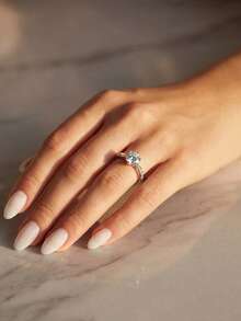 1pc Moissanite Diamond Ring Classic 1CT 6-Prong Solitaire Ring, Perfect For Women's Engagement And Wedding - Silver - View 3