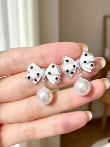 White Polka Dot Bow Pearl Drop Earrings, Niche Design Silver-Plated Women's Earrings, Daily Accessory - Bow Knot Pearl Earrings - View 5