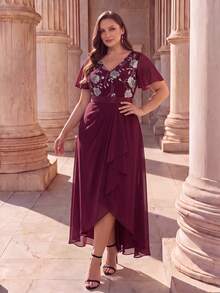 Plus Size Autumn Elegant V-Neck Sequin Chiffon Patchwork Asymmetric Ruffle Hem Burgundy Formal Bridesmaid/Mother Of The Bride Wedding Dress - Burgundy - View 1