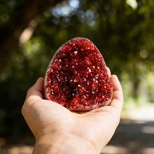 1pc Rare Red Geode Quartz Cluster, Mineral Vug Specimen Free Standing Freeform, DIY Creative Gifts And Accessories, Perfect Home Decorative - Red - View 5