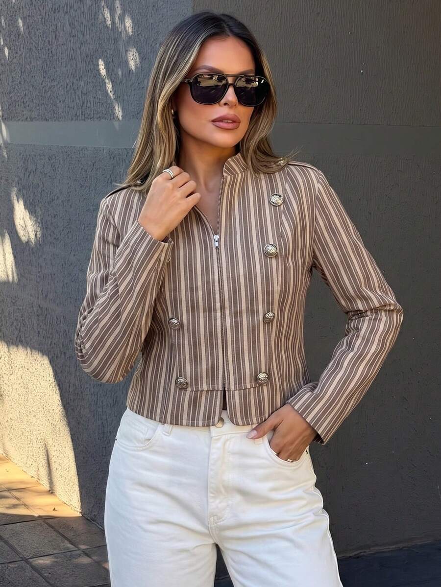 1pc Women's Vintage Striped Stand Collar Short Jacket, Double-Breasted Metal Buttons Military Style Slim Fit Zipper Jacket, Suitable For Daily Store Visits, Shopping, Dating, Light Commute, Autumn Outfit - Light Khaki - View 1