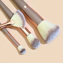 20pcs Makeup Tool Set, 14pcs Professional Face Makeup Brush Set With 6pcs Beauty Sponges And Triangular Powder Puff, Soft Synthetic Bristles For Foundation, Blush, Loose Powder And Eyeshadow, Complete Daily Makeup Face Cosmetic Makeup Tools - Brown - View 5