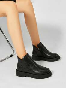 1 Pair Black Ruched Textured Thick Sole Ankle Boots, Synthetic Fabric Round Toe Side Zipper Women's Ankle Boots, Casual Versatile Boots For Daily Wear In Autumn/Winter - Black - View 1