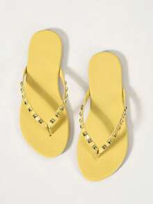 Yellow Rivet Thin Strap Toe Flip Flops Women's Flat Slippers Glossy Beach Sandals Summer Casual Outdoor Wear - Yellow - View 6
