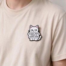 Funny Spanish Quote Cat Enamel Pin, Grumpy White Cartoon Cat Brooch, Cute Badge For Backpack Hat Clothing Decor, Lovely Gift For Man Women - Black and White - View 8
