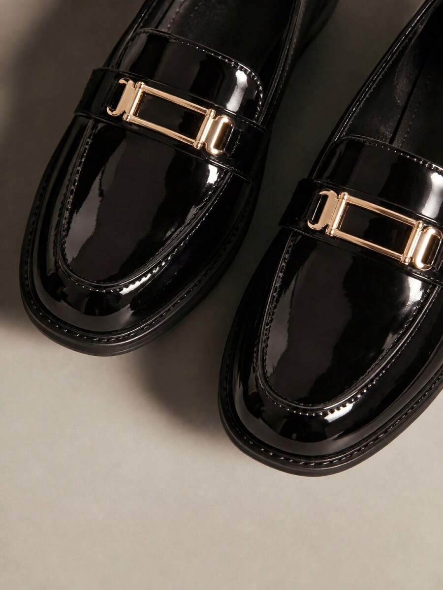 Écloséra Fall/Winter Women's Academy Style Metal Decorated Flat Loafers Shoes - Black - View 1