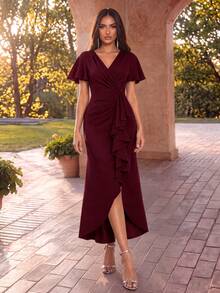 EVERPRETTY Gaun Malam Asimetris Wanita dengan Leher V, Detail Kerut, dan Belahan Tinggi, Warna Burgundy, Cocok untuk Tamu Pernikahan dan Acara Semi-Formal - Burgundy - View 1