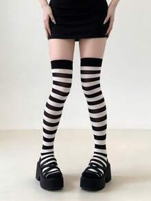 Striped Over-The-Knee Socks, Black White Red Striped Thigh-High Socks, Fashion Solid Color Cuff Long Socks, Women's Y2K Style Cosplay Party Socks - Black and White - View 4