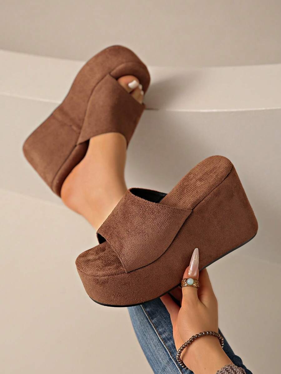 2026 New Women's Suede Thick Sole Wedge Slip-On Sandals, Open Toe Slip-On High Platform Summer Casual Walking Beach Shoes