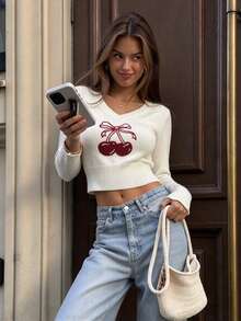 Women's V-Neck Contrast Color Cherry Print Knit Top, Cute Comfortable Slim Fit Short Sweater, Suitable For Autumn/Winter - White - View 2