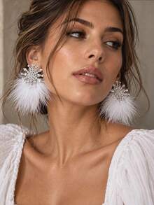 FAAABULS 1pc European And American Exaggerated Pearl Feather Earrings, Fashionable And Elegant Earrings For Women, Suitable For Summer And Commuting, Aesthetic - EH2660 Silver - View 3