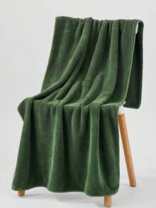4/2/1PC Coral Fleece Oversized Bath Towel, Minimalist Pineapple Grid, Ultra-Fine Fiber Solid Color Soft Absorbent Quick-Dry Home Use Small Towel 34*75cm/70*150cm/105*200cm Bath Towel - Dark Green - View 5