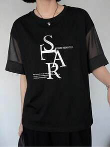 Camiseta holgada versátil para mujer de verano, cuello redondo, manga corta, patchwork de tela transparente con estampado de letras en foil plateado, camiseta gráfica - Negro - Ver 3