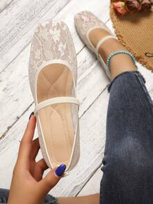 Women's Summer New Fashion Flat Shoes With Hollow Buckle Design, Comfortable To Wear, Perfect For Travel, Vacation And Mother's Day - White - View 6