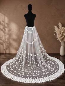 1pc Detachable Long Bridal Train, 3D Floral Pearl Tulle Long Wedding Dress Train, Wedding Photography Dress Accessory - White - View 7