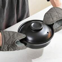 2pcs Heat-Resistant Silicone Trivet Pads With Fabric Cover, Multi-Function Pot Holder, Microwave/Oven Anti-Scald Mat, Frying Pan Handle Holder, Kitchen Countertop Mat - View 2