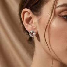 1 Pair Minimalist Elegant Twisted Design Fashion Versatile Women's Earrings, Suitable For Vacation, Commute And Daily Wear - Silver - View 3