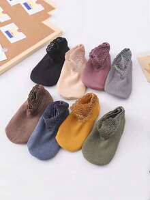 chuanwa(2) 5 Pairs Of Women's Winter Soft And Thick Warm Ankle Socks With Elegant Lace Ruffle Design And Anti Slip Silicone Sole Suitable For Daily Wear - Multicolor - View 6