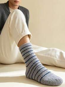 3/5 Pairs Men's Comfortable Black Striped Socks, Solid Color Warm Soft Fleece Mid-Calf Socks, Suitable For Winter - Multicolor - View 3