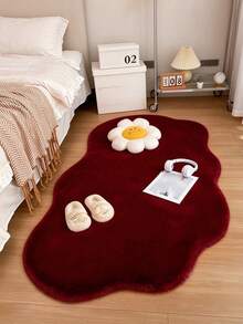 1pc Burgundy Cloud-Shaped Plush Rug, Asymmetrical Shaped Carpet, Red Festive And Gentle, Christmas Living Room Sofa Side Rug, Bedroom Soft Decor Atmosphere, Hand-Cut With 1-5cm Error, Suitable For Daily Use, Winter Plush Foot Mat, Christmas, Thanksgiving And New Year Decoration, Soft And Skin-Friendly, Bathroom Decor Mat, Small Rug, Carpet, Home Decor, Living Room Rug - Burgundy - View 1
