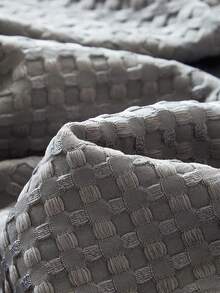 2/3pcs Waffle Weave Craft, Jacquard Thick Solid Color Premium Texture Grey Quilt Cover Set – Jacquard Textured Super Soft Polyester Bedding Breathable&Machine Washable (1Cover+2Pillowcases No Insert) For Double/Queen/KingBedStudent Dorm&Home - Grey - View 5