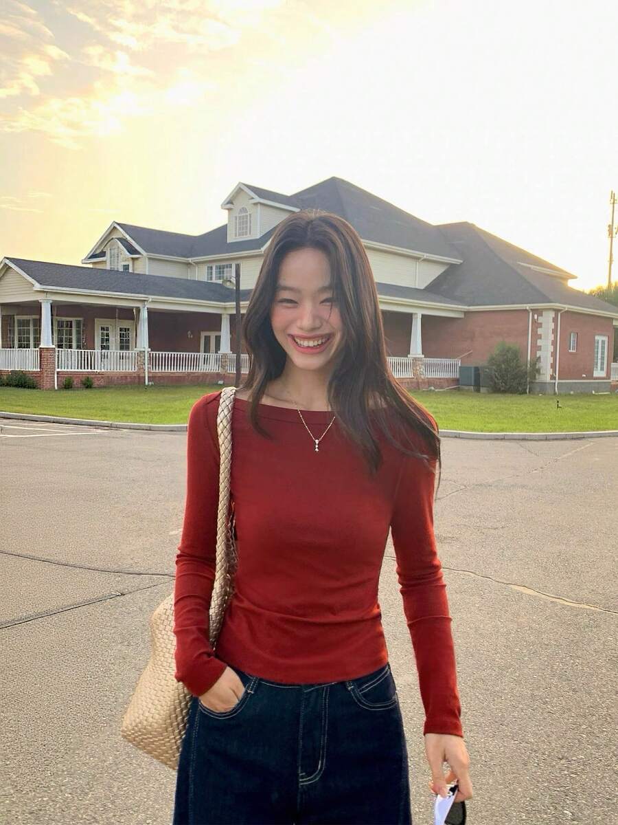 Women's Fitted Boat Neck Long Sleeve Knit Casual Elegant Base Layer T-Shirt Top - Vintage Red - View 1