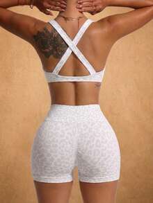 2pcs Leopard Print Twisted Cross Bra & Shorts Sports Set - Light Grey - View 2