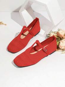Women's Mesh Mary Jane Flat Shoes, Square Toe Hollow Breathable Buckle Strap Vintage Commute Loafers - Red - View 2