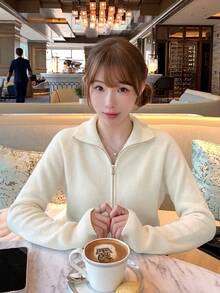 Autumn/Winter Casual Versatile Solid Color Cardigan - Milky White - View 4
