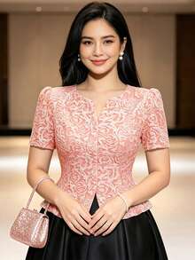 現代菲律賓風女款上衣，平價蝴蝶袖 Polo 風荷葉邊襯衫，優雅泡泡袖上衣 - 粉色 - 查看 1