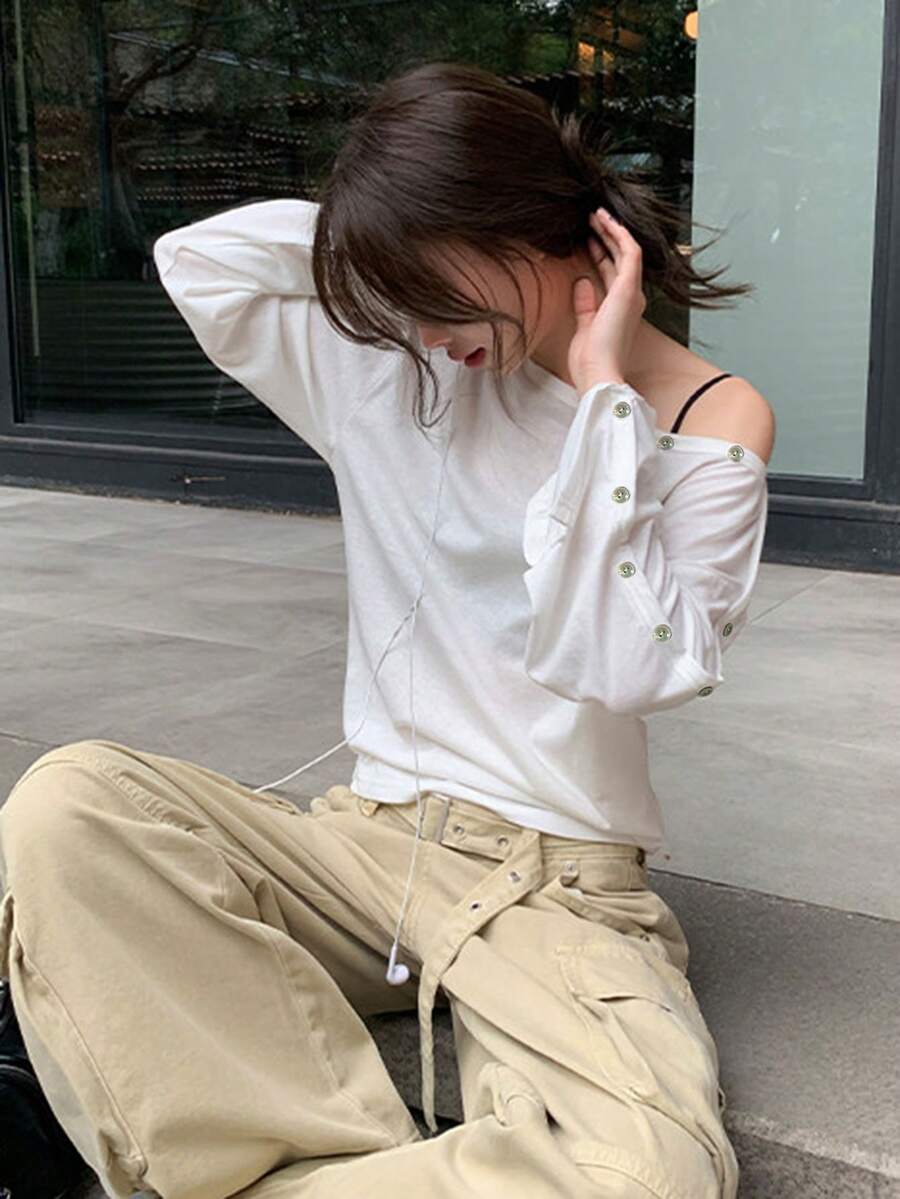 Korean Style Casual Asymmetrical Shoulder Metal Button Decor Long Sleeve Top Women Autumn Winter Loose Casual Short T-Shirt - White - View 1