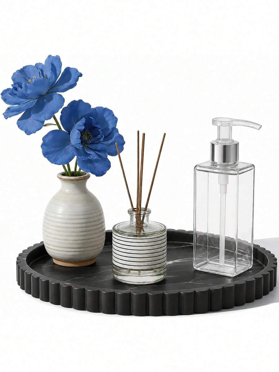 Round Silicone Vanity Tray With A Wavy-Edge Design; Suitable For Organizing Cosmetics, Perfumes, Jewelry, Candles, And Bathroom Countertops.