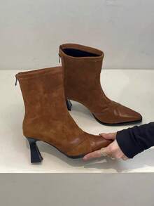 Square Toe Elastic Slim Boots 2025 New Autumn/Winter French Vintage Commute Elegant Fashion Versatile Soft Sole Boots - Brown - View 6