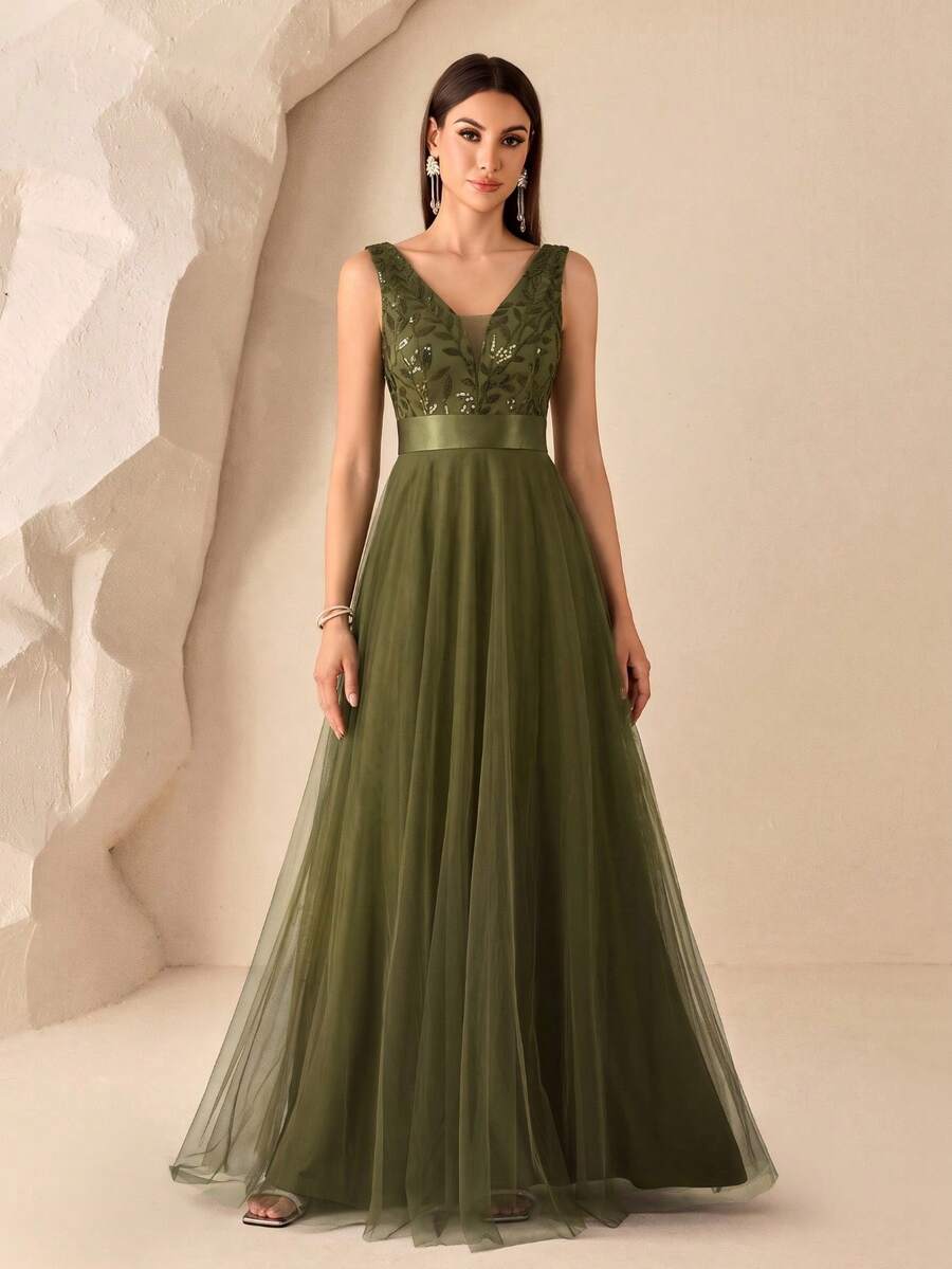 XUCTHHC 優雅亮片刺繡網紗 V 領無袖 A 字伴娘禮服，適合舞會、派對、婚禮賓客、假期、秋冬穿著