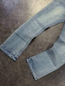 Jeans rectos de estilo Y2K vintage lavados para hombre, con costuras de contraste, estilo streetwear retro americano, bolsillos y efecto desgastado - Celeste - Ver 4