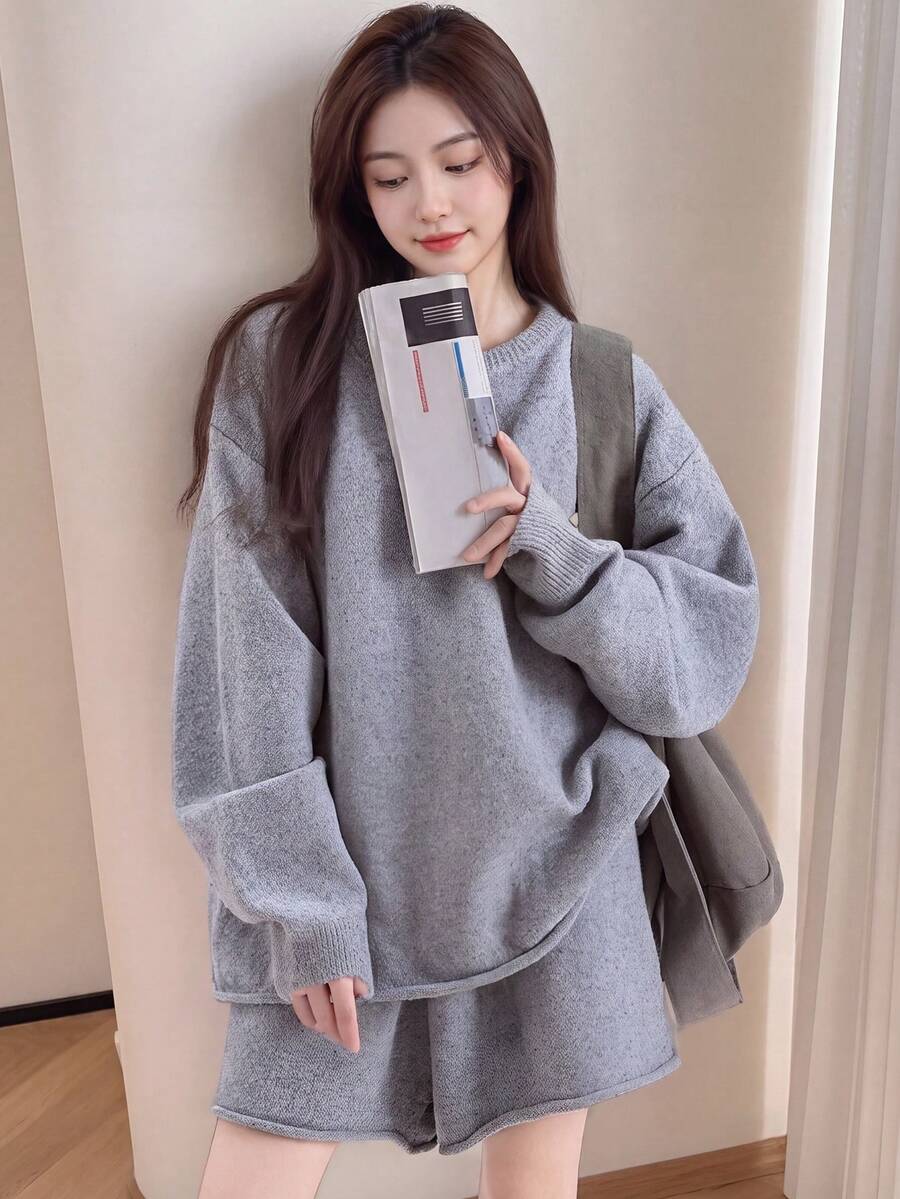 Alicedudu 2pcs/Set Women Autumn/Winter Elegant Crew Neck Sweater And Shorts - Grey - View 1