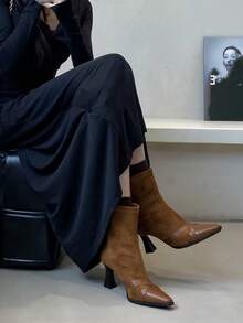 Square Toe Elastic Slim Boots 2025 New Autumn/Winter French Vintage Commute Elegant Fashion Versatile Soft Sole Boots - Brown - View 2