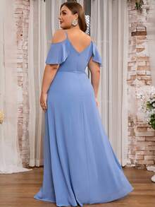Plus Size Women's Off-Shoulder Ruffle Slit Bridesmaid Dress, Elegant Wedding Guest Dress - Baby Blue - View 4
