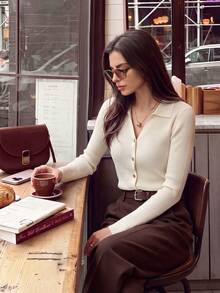 Elegant Casual Women's Turndown Collar V-Neck Button Front Knit Cardigan, Versatile Inner Layer Or Outerwear Basic Fall - Apricot - View 3